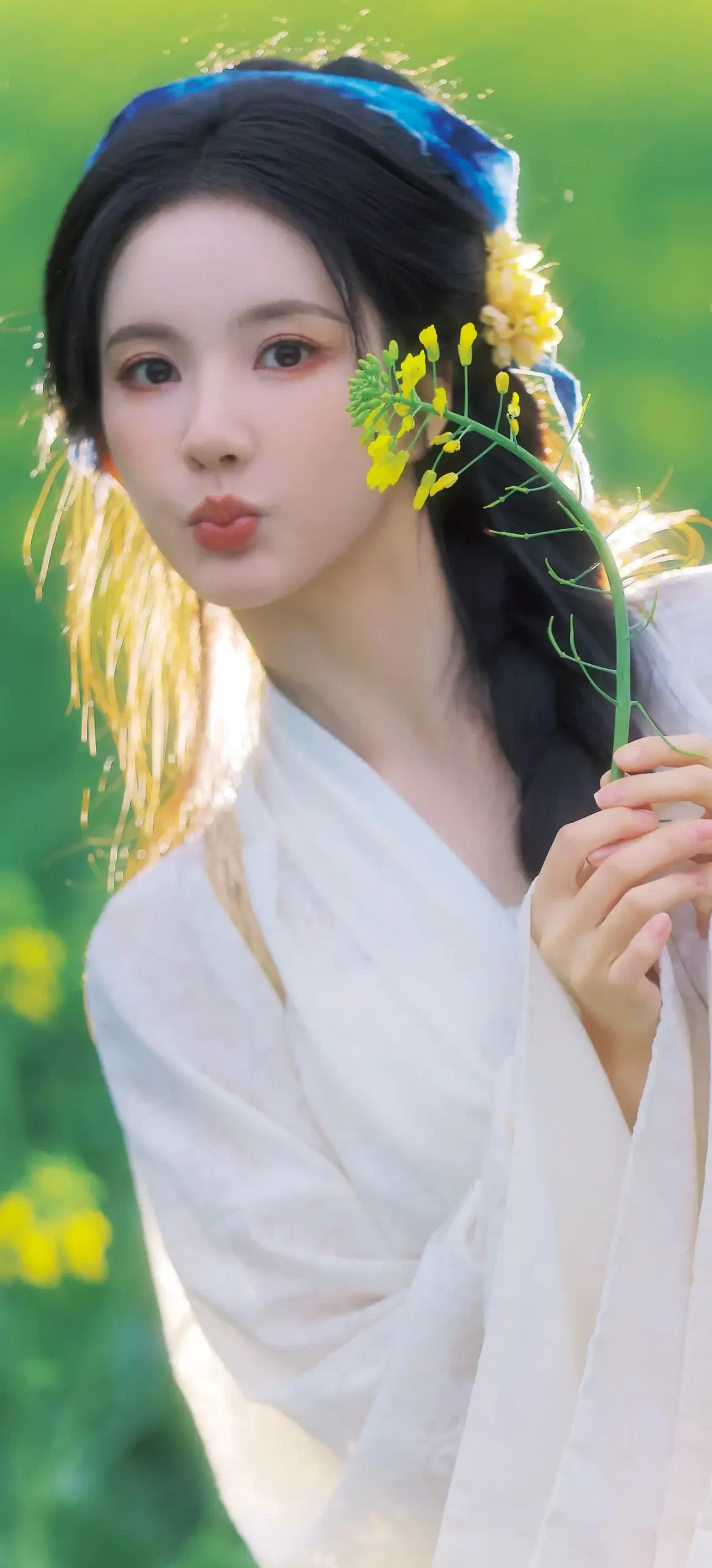 刘些宁好漂亮呀插图2