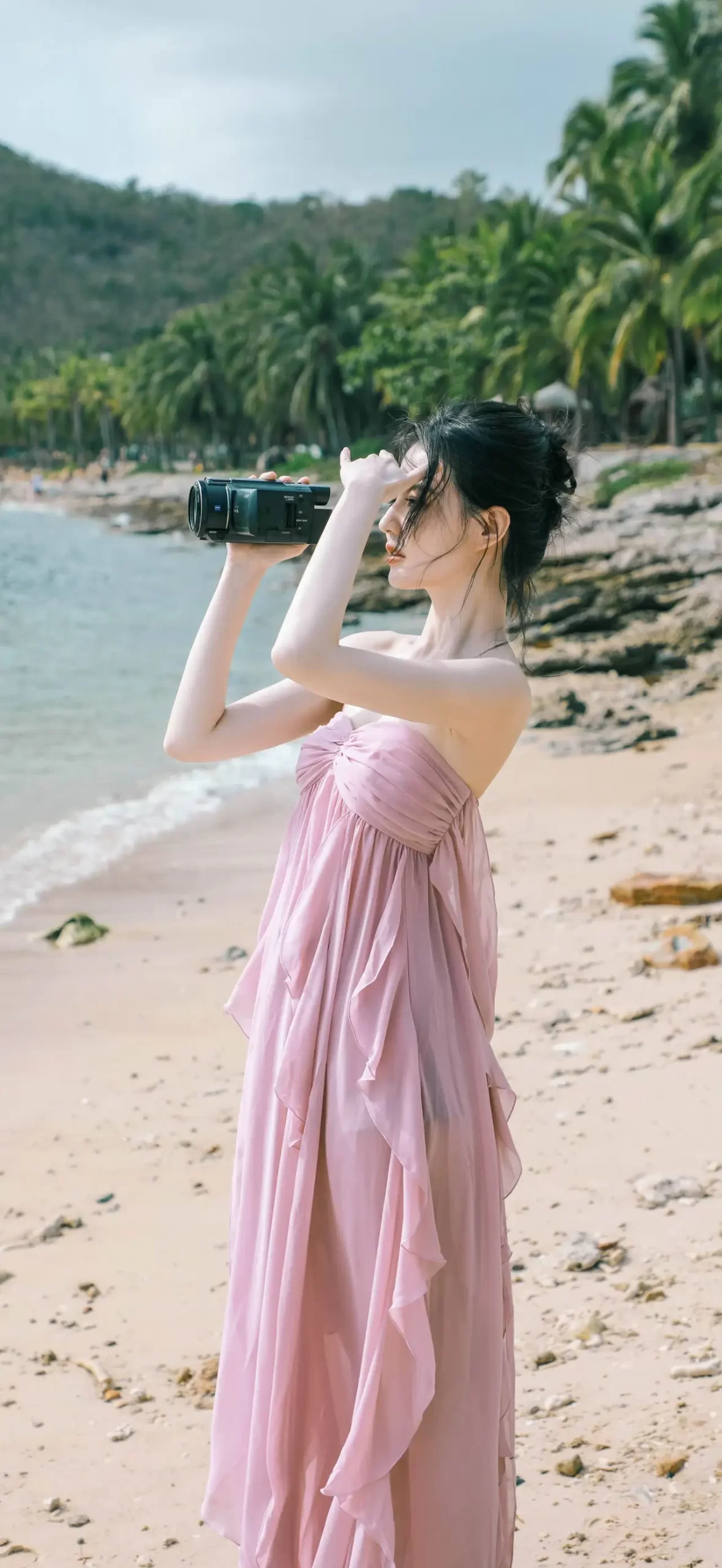 徐璐粉红裙子写真插图4