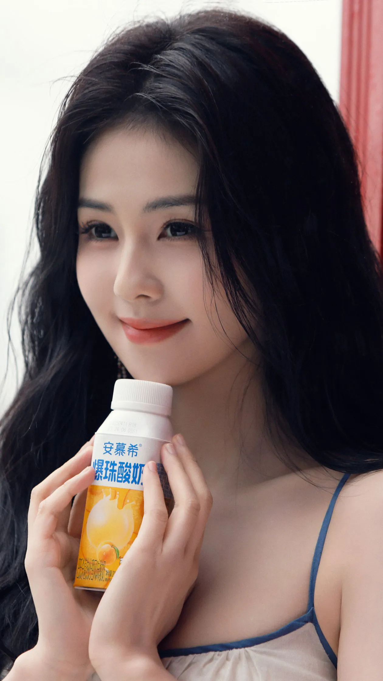 白鹿白裙子写真插图12