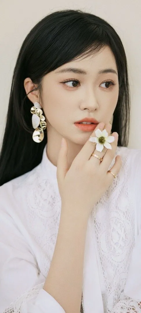 杨肸子写真插图8