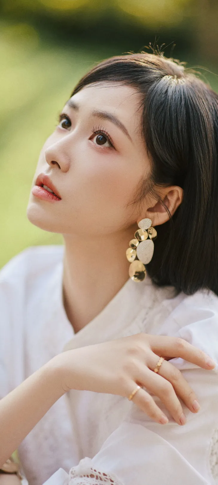 杨肸子写真插图6