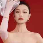 倪妮粉色礼服写真