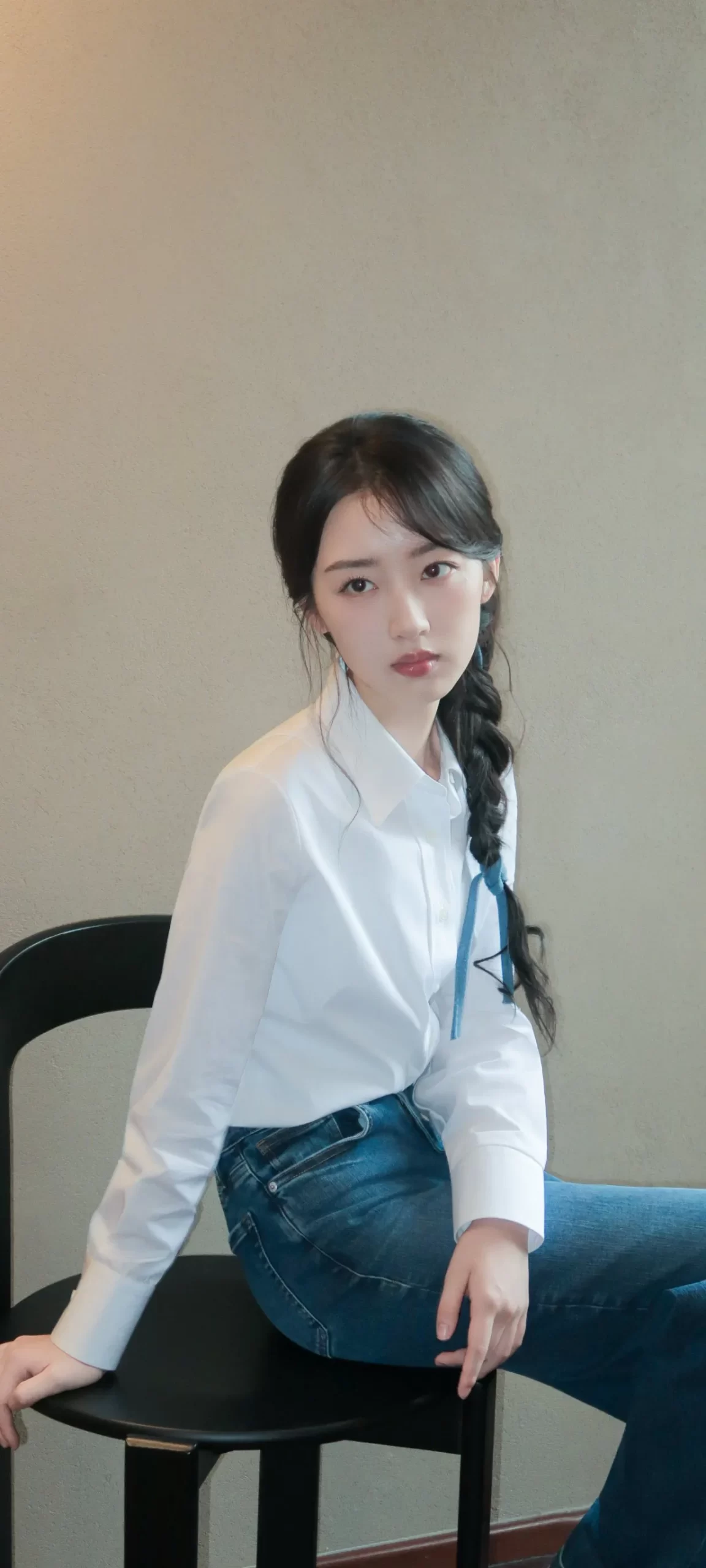 邓恩熙白衬衣写真插图4