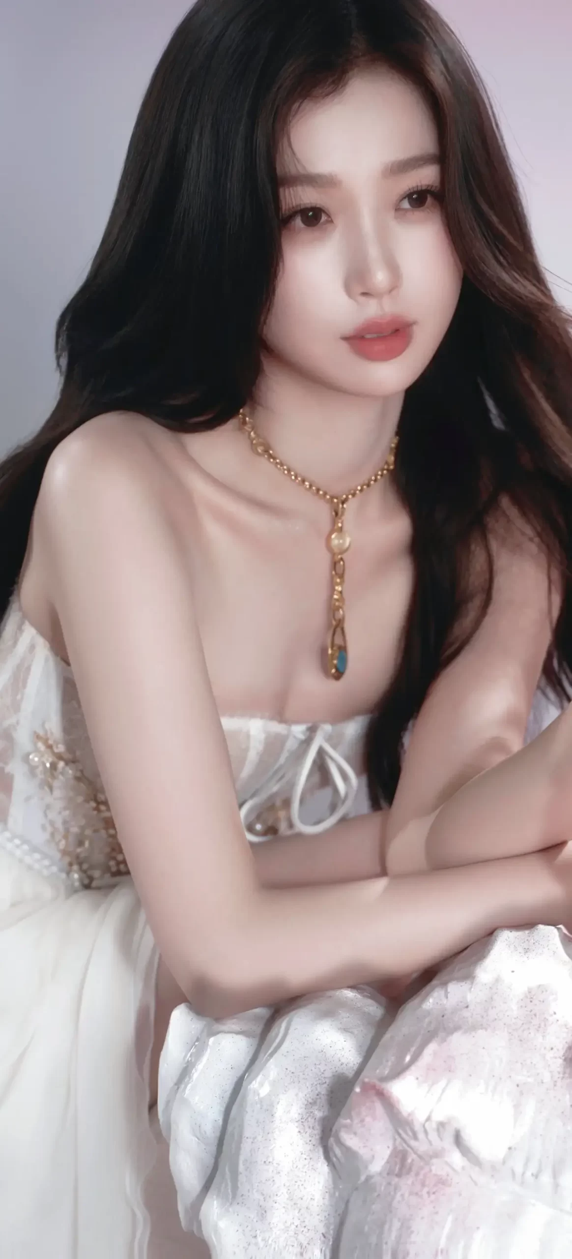 虞书欣写真插图5